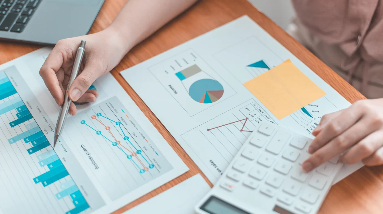 10 best AI tools for data analysis in 2025