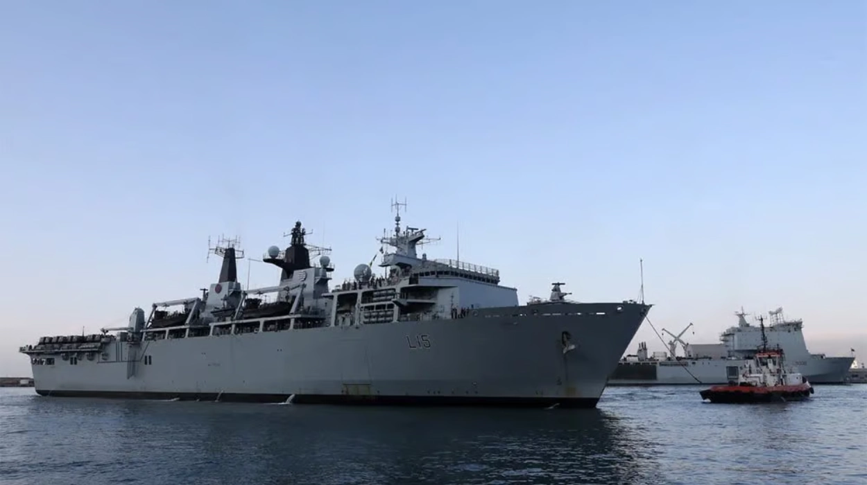 UK Sells HMS Bulwark to Brazil for NDM Oiapoque