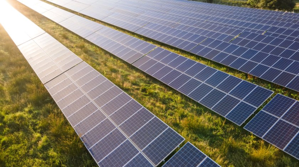 Nottinghamshire’s 800MW Solar Farm Approved Despite Farmland Concerns